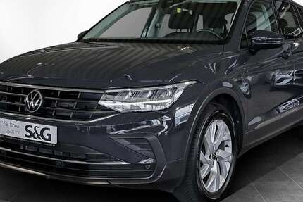 VW Tiguan 87.850 km 22.870 &euro; Karlsruhe 76185