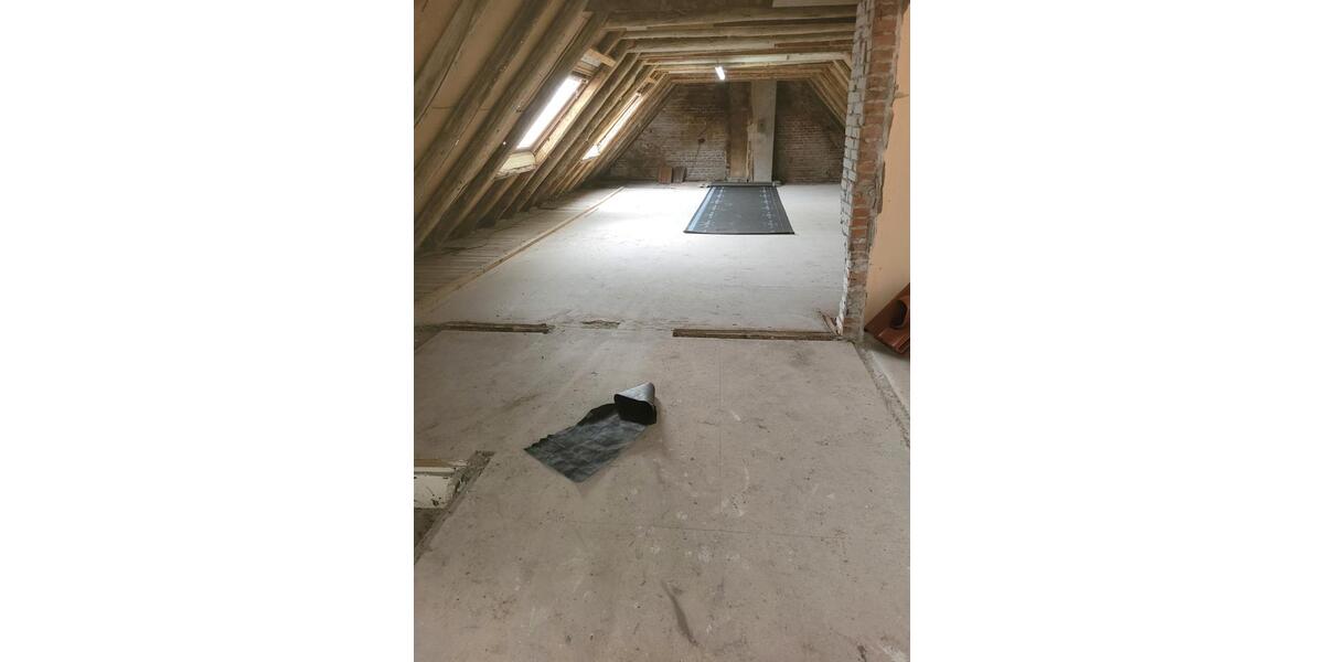 Mehrfamilienhaus, Wohnhaus Hage - 10 Zimmer, 300 m&sup2;, 350&euro; | Angebot:26197226