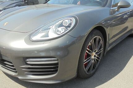 Porsche Panamera 151.000 km 37.900 € Nürnberg 90431