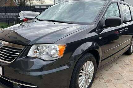 Lancia Voyager 205.977 km 8.990 € Versmold 33775