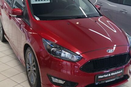 Ford Focus 99.042 km 9.990 &euro; Hainichen 09661