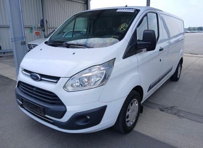 Ford Transit Custom 85.000 km 13.500 € Berlin 12681