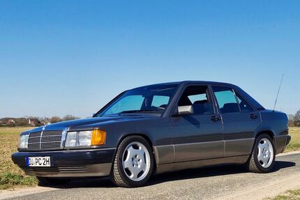 Mercedes-Benz 190 105.000 km 8.150 &euro; Duisburf 47178