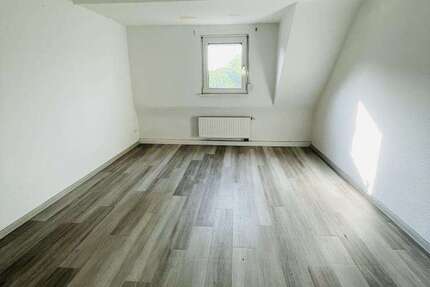Wohnung Ludwigshafen am Rhein Parkinsel - 4 Zimmer, 72 m&sup2;, 647&euro; | Angebot:27319320