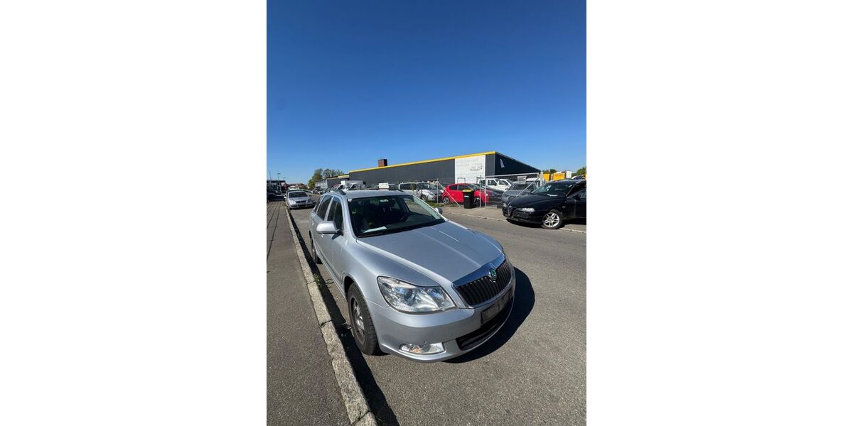 Skoda Octavia 182.060 km 2.200 &euro; weingarten 88250