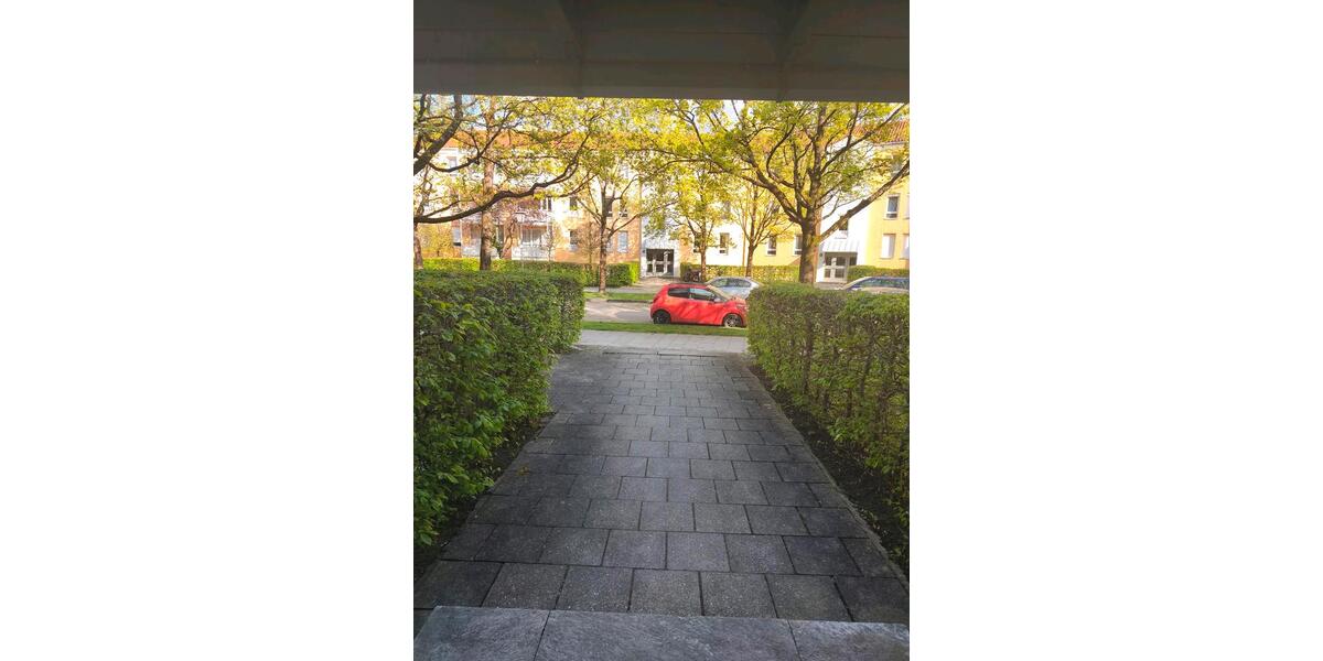 Erdgeschoßwohnung München Bogenhausen - 4 Zimmer, 95 m&sup2;, 520.000&euro; | Angebot:26322585