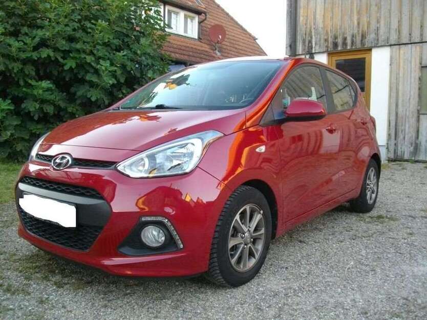 i10