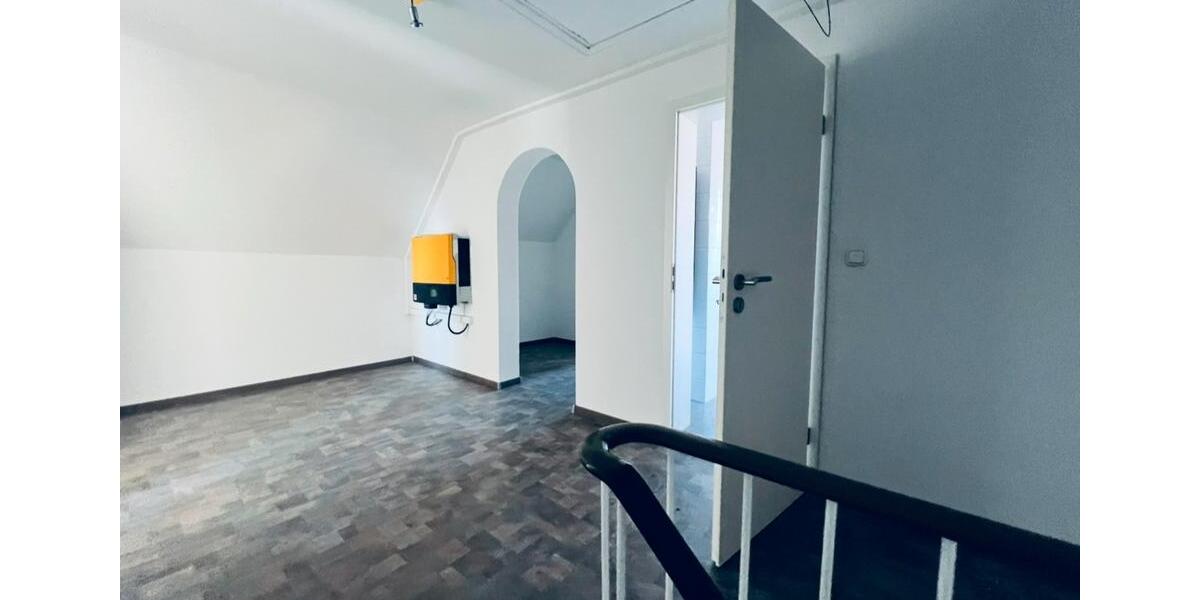 Etagenwohnung Nordendorf - 4 Zimmer, 161 m&sup2;, 2.000&euro; | Angebot:26677294