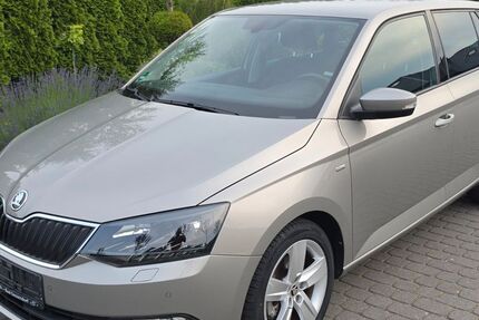 Skoda Fabia 13.400 km 13.460 &euro; Bad-Sassendorf 59505