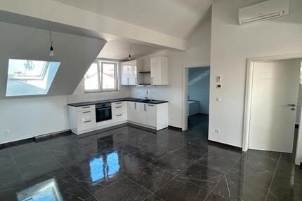 Haus Nürnberg Gärten bei Wöhrd - 1 Zimmer, 75 m&sup2;, 1.500&euro; | Angebot:27607637
