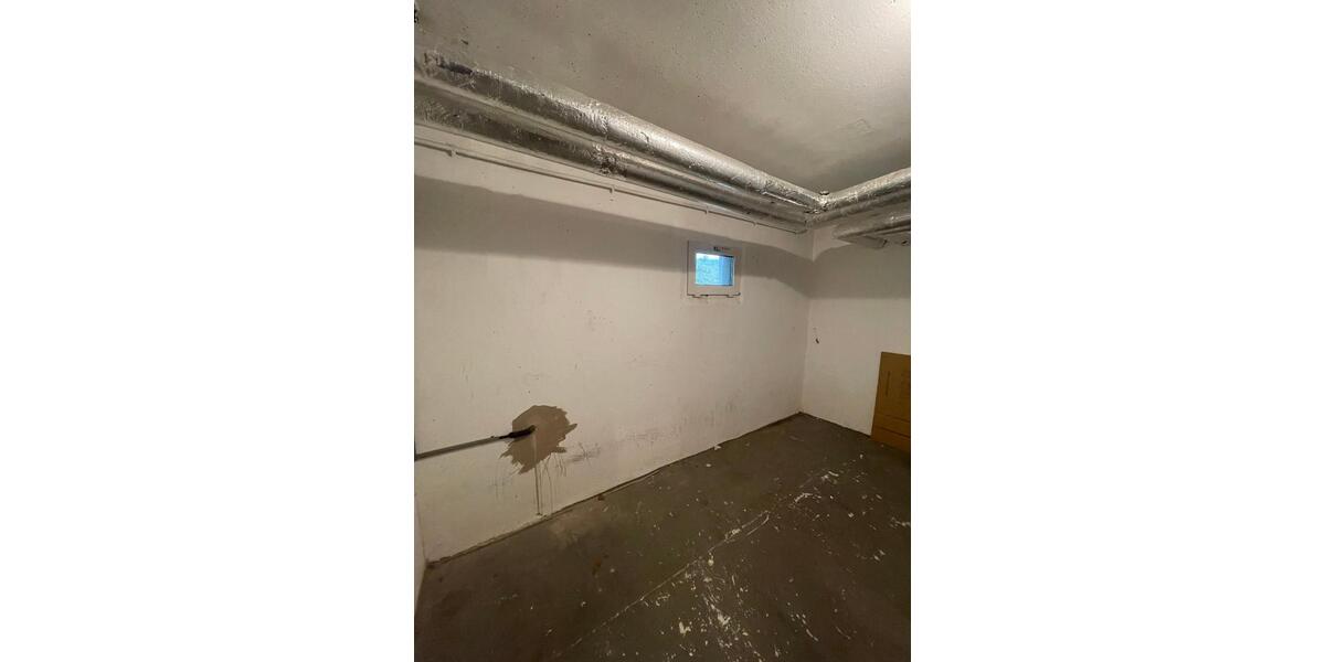 Dachgeschoßwohnung Jena Burgau - 3 Zimmer, 64 m&sup2;, 980&euro; | Angebot:25394292