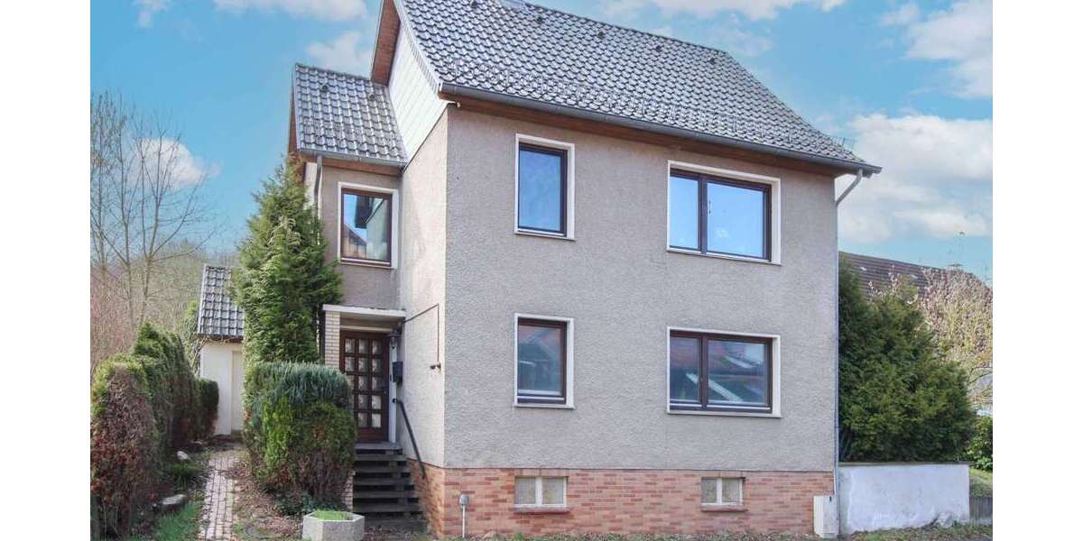 Einfamilienhaus Alfeld (Leine) - 5 Zimmer, 230 m&sup2;, 145.000&euro; | Angebot:26865796