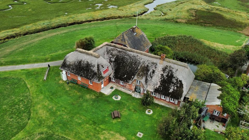 Bauernhaus, Landhaus Langeneß - 14 Zimmer, 285 m&sup2;, 685.000&euro; | Angebot:26129715