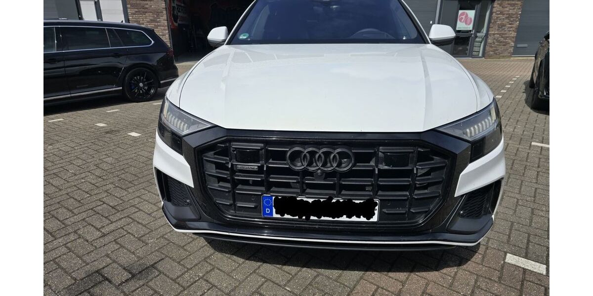 Audi Q8 168.000 km 43.000 &euro; Köln 50829