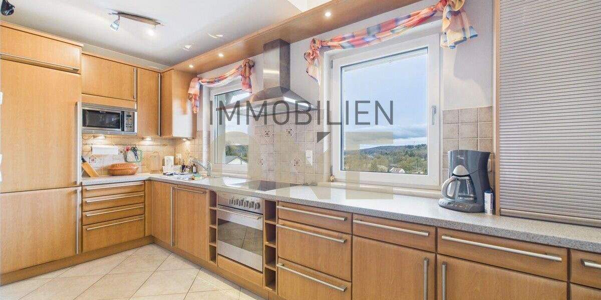 Mehrfamilienhaus, Wohnhaus Nittendorf Etterzhausen - 8 Zimmer, 259 m&sup2;, 975.000&euro; | Angebot:25108621