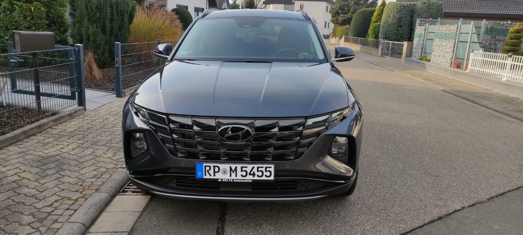 Hyundai TUCSON 36.500 km 27.900 &euro; Böhl-Iggelheim 67459