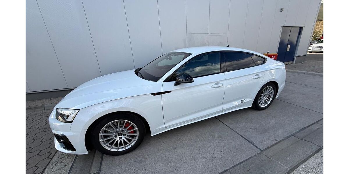 Audi A5 98.000 km 39.390 &euro; Burgwedel 30938