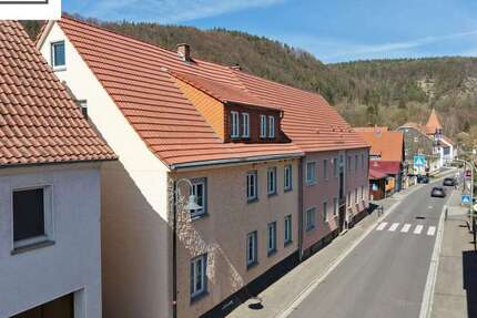 Haus Creuzburg Creuzburg - 11 Zimmer, 250 m&sup2;, 229.000&euro; | Angebot:26306434