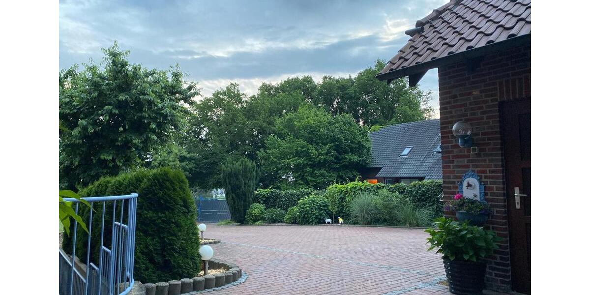 Mehrfamilienhaus, Wohnhaus Hüllhorst - 15 Zimmer, 400 m&sup2;, 598.000&euro; | Angebot:27014366