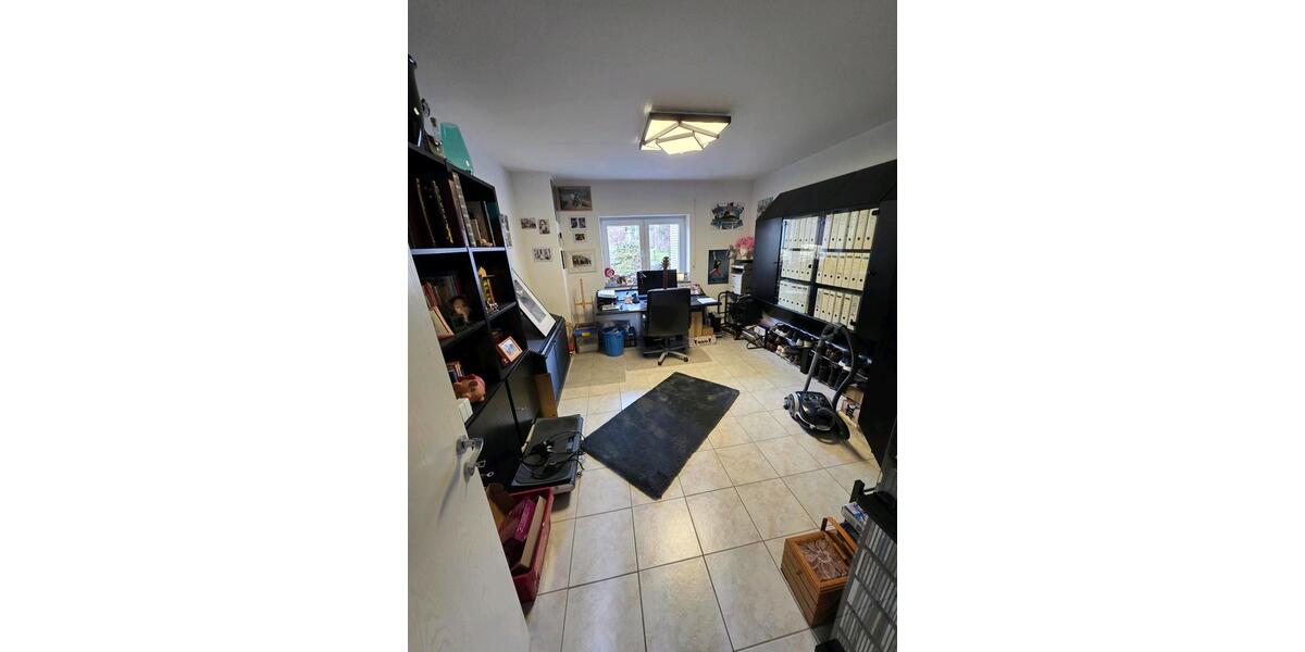 Einfamilienhaus Rösrath - 2 Zimmer, 154 m&sup2;, 2.400&euro; | Angebot:25958899