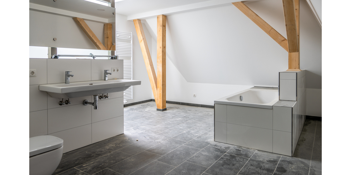 Villa Meyer – Historisches Gründerzeitjuwel mit exklusivem Wohn- & Gewerbepotenzial in Bestlage von Gera - Wohn- & Geschäftshaus Gera Ostviertel | Angebot:26788141