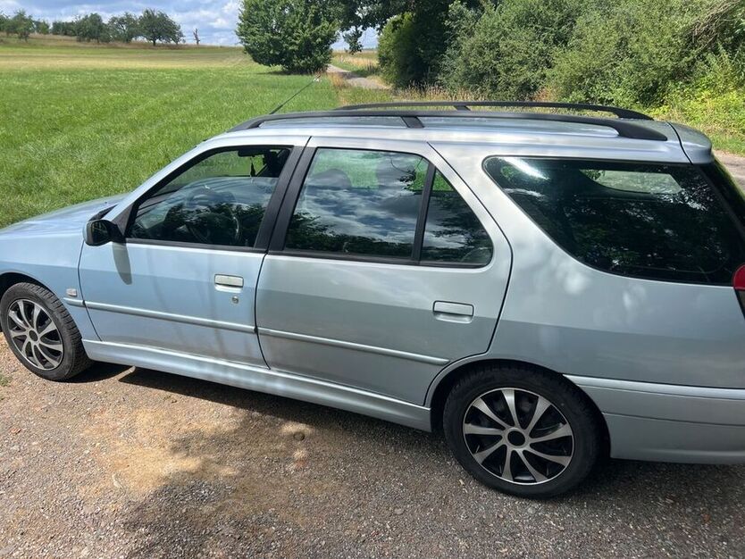 306