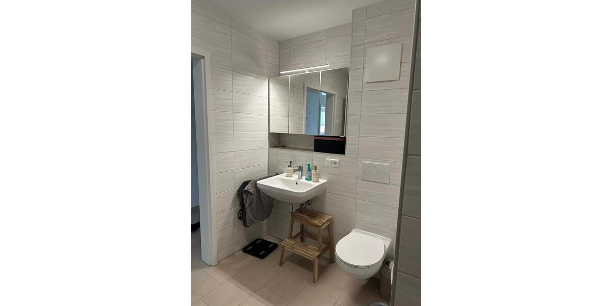 Erdgeschoßwohnung Kitzingen - 4.5 Zimmer, 128 m&sup2;, 1.360&euro; | Angebot:26350719
