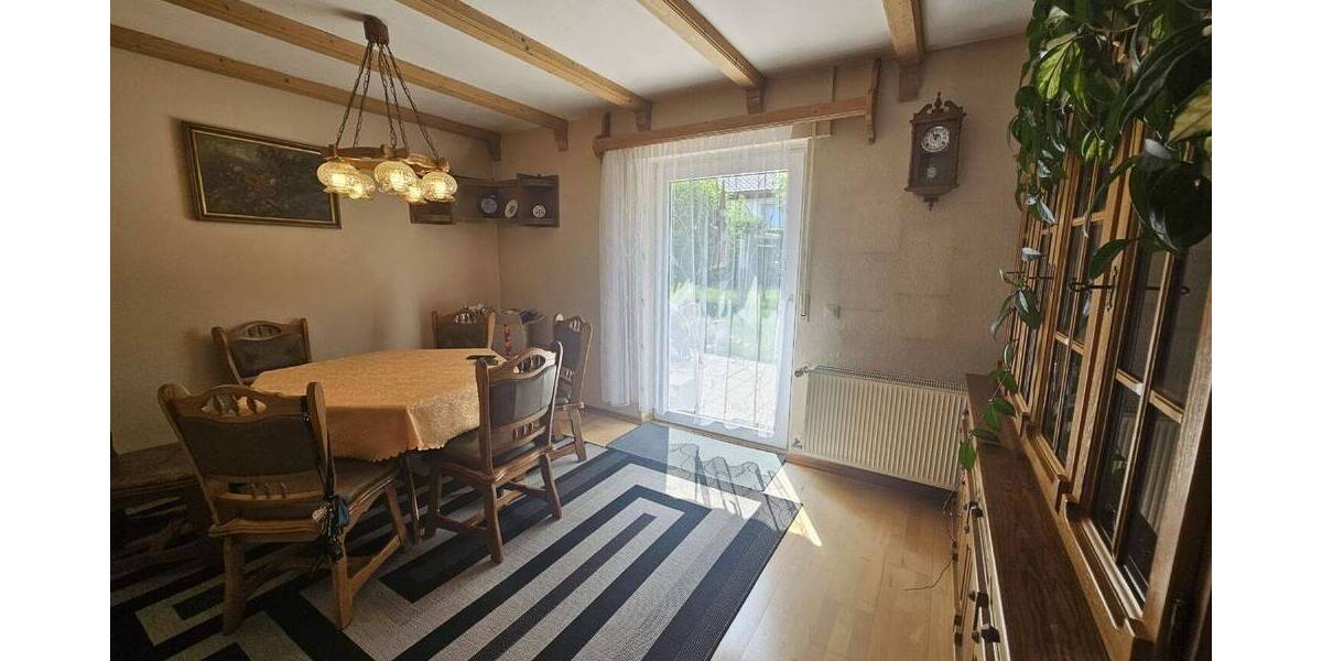 Einfamilienhaus Neresheim - 8 Zimmer, 140 m&sup2;, 359.000&euro; | Angebot:22900585