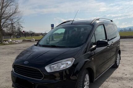 Ford Tourneo Courier 118.265 km 8.900 &euro; Bruckmühl 83052