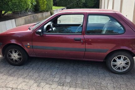 Ford Fiesta 75.587 km 1.000 &euro; Bielefeld 33731