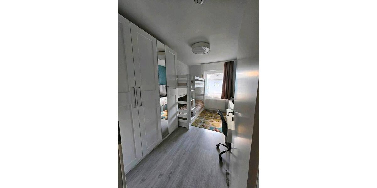 Etagenwohnung Neustadt an der Weinstraße - 4 Zimmer, 87 m&sup2;, 310.000&euro; | Angebot:26579663