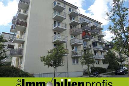 Wohnung zum Mieten in Hof 320 € 27 m²