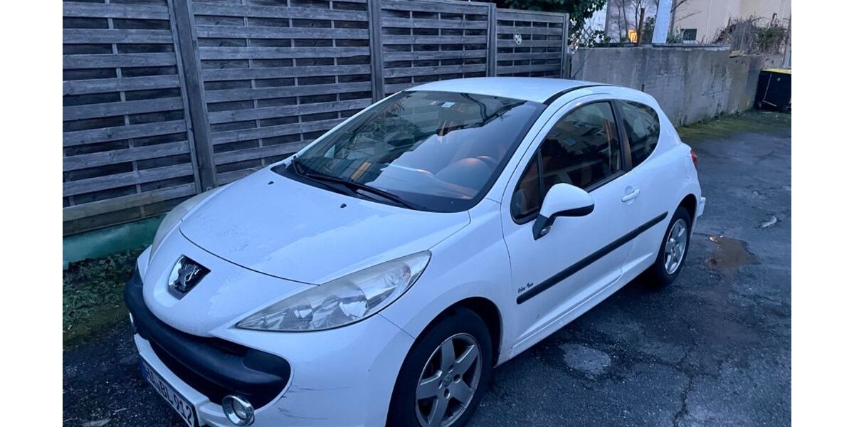 Peugeot 207 169.000 km 1.299 &euro; Dortmund 44139