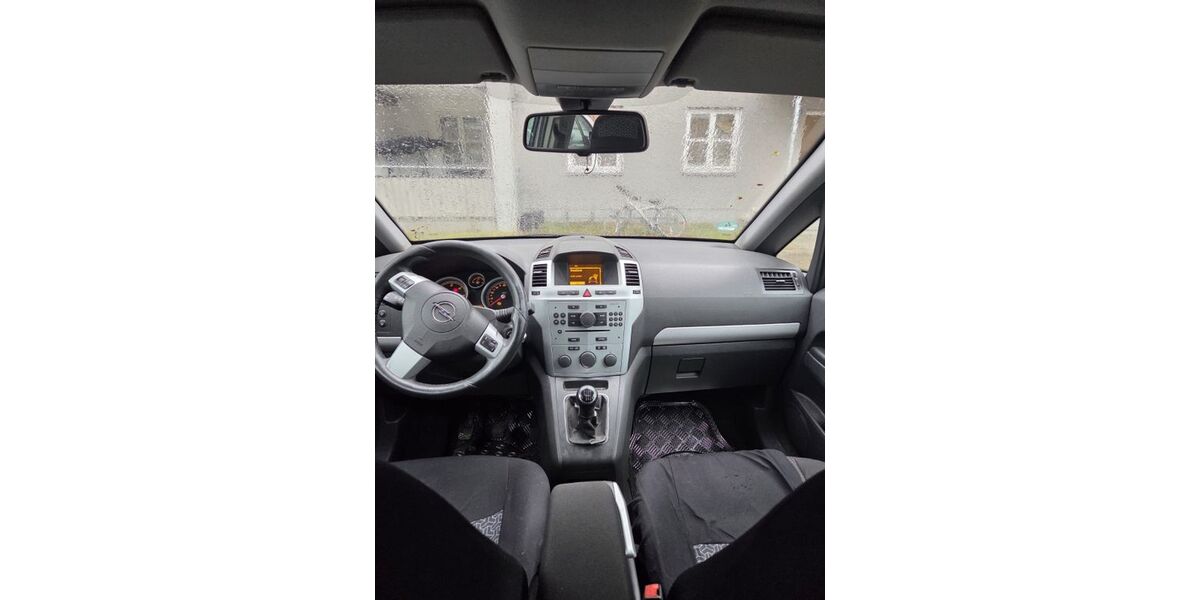 Opel Zafira 293.000 km 1.190 &euro; Augsburg 86156