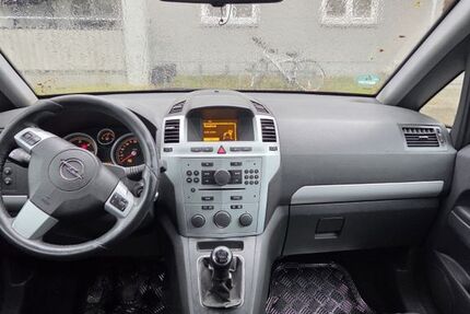 Opel Zafira 293.000 km 990 &euro; Augsburg 86156