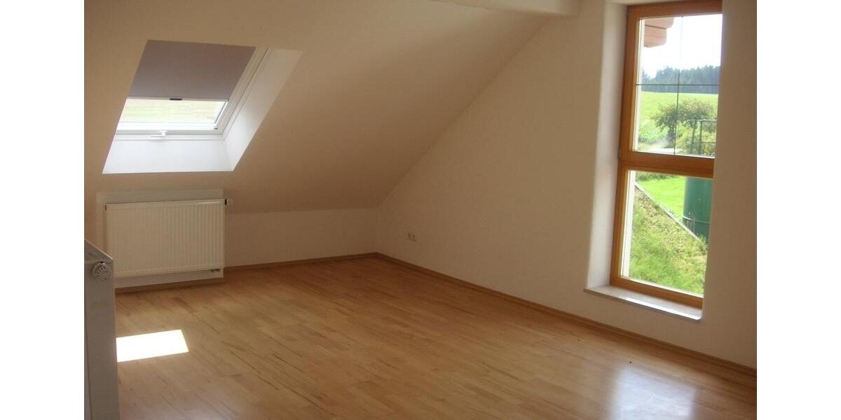 Dachgeschoßwohnung Ergolding - 2 Zimmer, 52 m&sup2;, 710&euro; | Angebot:25968137