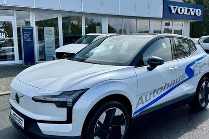 Volvo EX30 11.250 km 33.880 € Bautzen 02625