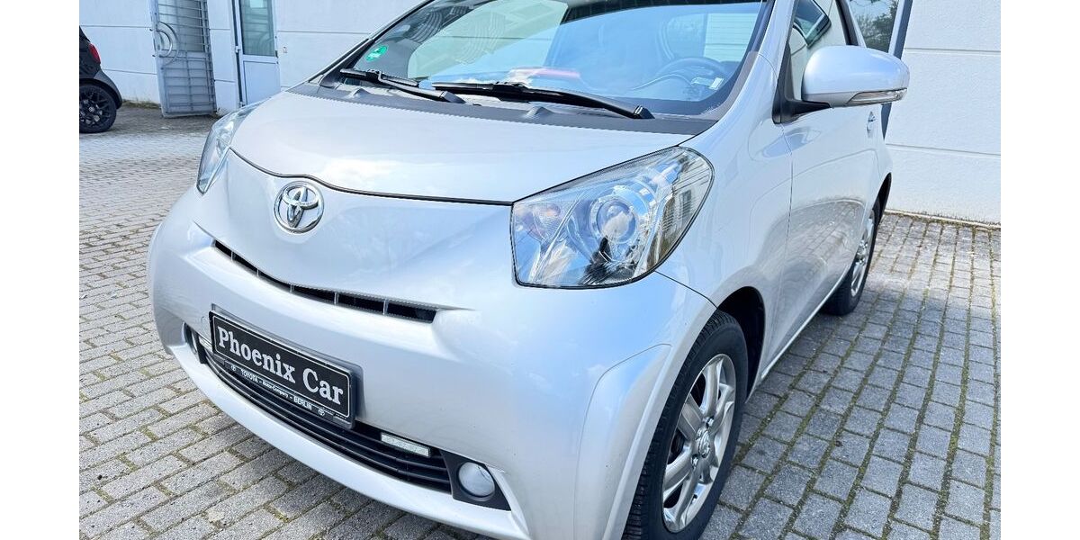 Toyota IQ 156.000 km 3.950 &euro; Berlin 13088
