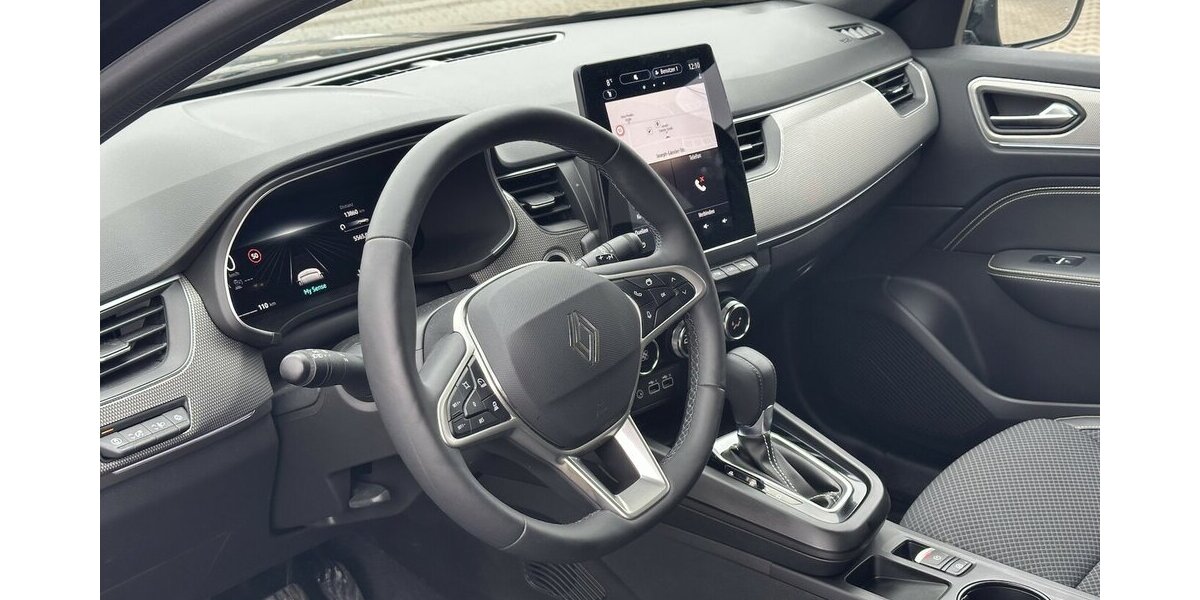 Renault Arkana Deutsch Techno MildHyb140EDC/SitzH/360° 13.900 km 23.990 &euro; Donauwörth 86609