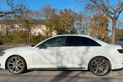 Audi A4 116.500 km 27.500 € München 81737