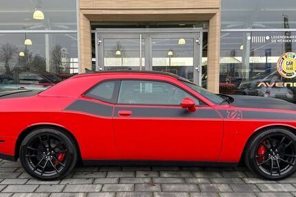Dodge Challenger 12.500 km 46.490 &euro; Aschaffenburg 63741