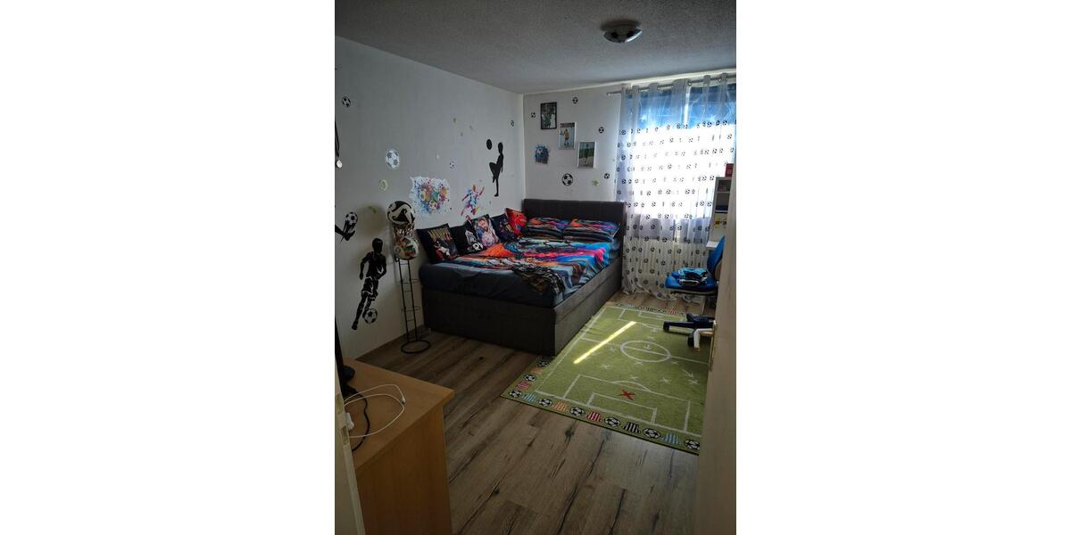 Etagenwohnung Blumberg - 3 Zimmer, 70 m&sup2;, 600&euro; | Angebot:26368825