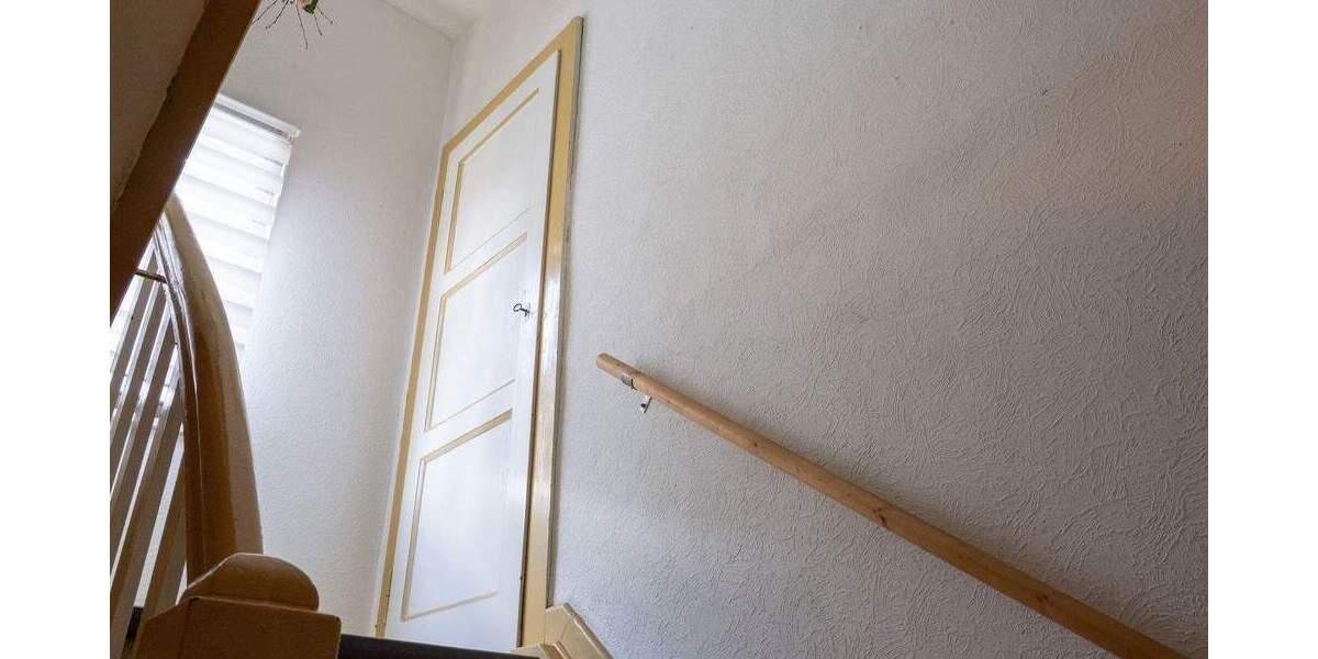 Mehrfamilienhaus, Wohnhaus Saarbrücken Scheidt - 9 Zimmer, 189 m&sup2;, 259.000&euro; | Angebot:26344741