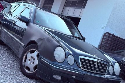 Mercedes-Benz E 280 240.000 km 799 &euro; Seifriedswörth 84189