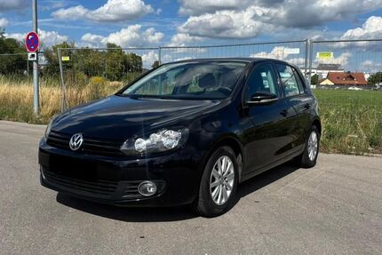 VW Golf 111.000 km 4.490 &euro; Augsburg 86153
