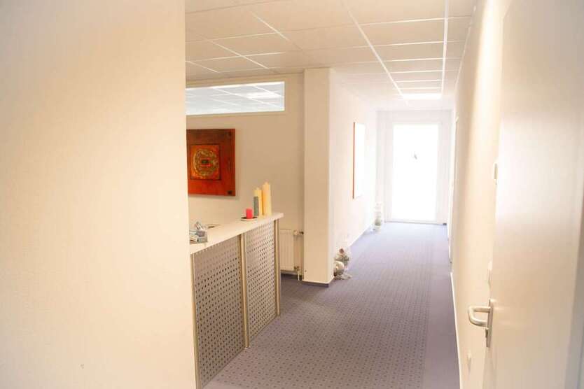 Büro in Freiburg 2.400 € 174 m²