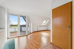 Wohnen mit Extra: Gemütliche 2-Zimmer-Dachgeschosswohnung mit Loggia und Stellplatz - Dachgeschoßwohnung Rheine Rheine | Angebot:26312081