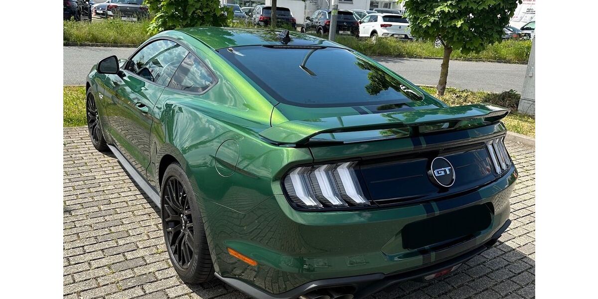 Ford Mustang 9.700 km 49.490 € Wiesbaden 65187