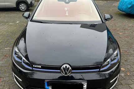 VW Golf 140.946 km 11.111 &euro; Kirchhain 35274