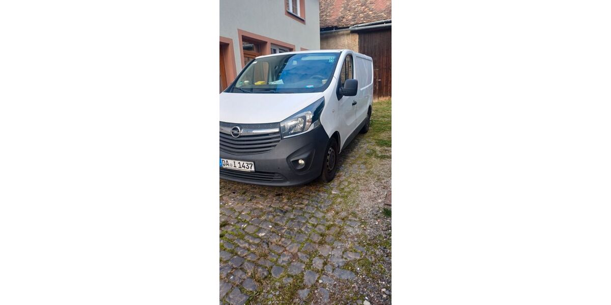 Opel Vivaro 188.000 km 6.900 &euro; Rossdorf 64380